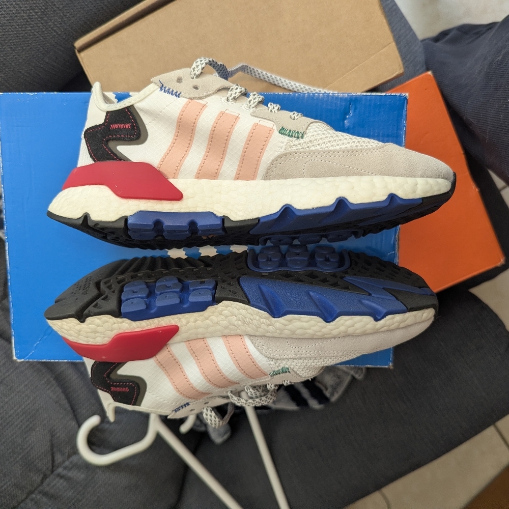 Adidas Nite Jogger Women's Sz 6.5 - Picture 4 of 8
